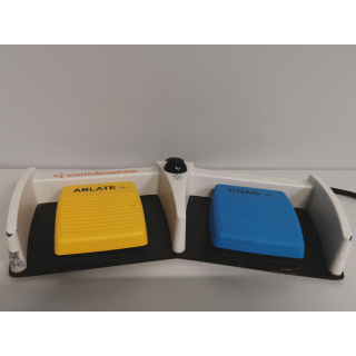 Radiofrequency generator &ndash; Smith &amp; Nephew&ndash; Dyonics RF System Controller with Footswitch &ndash; Hochfrequenzgenerator